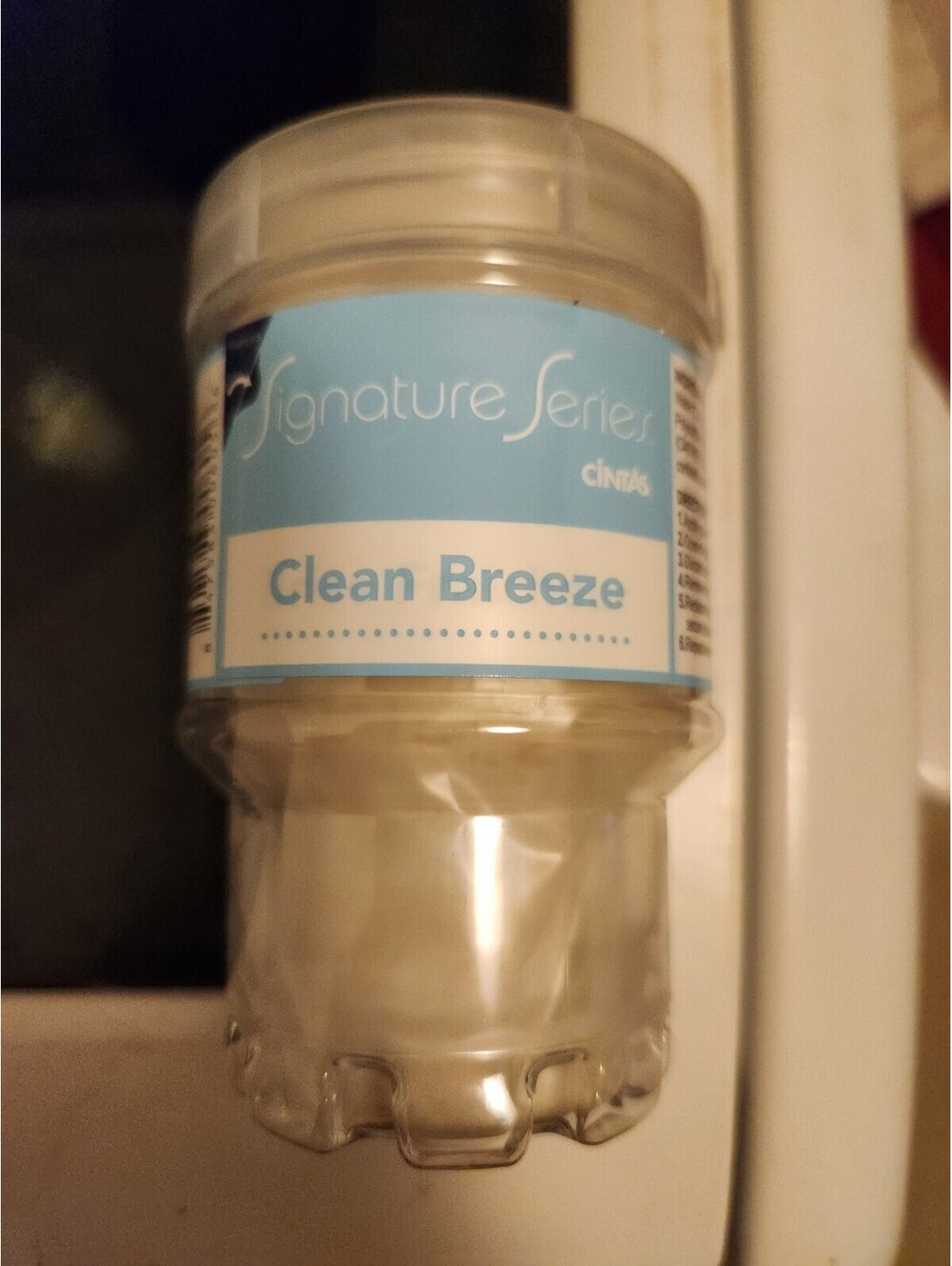 Cintas Signature Series Air Freshner: Clean Breeze Scent